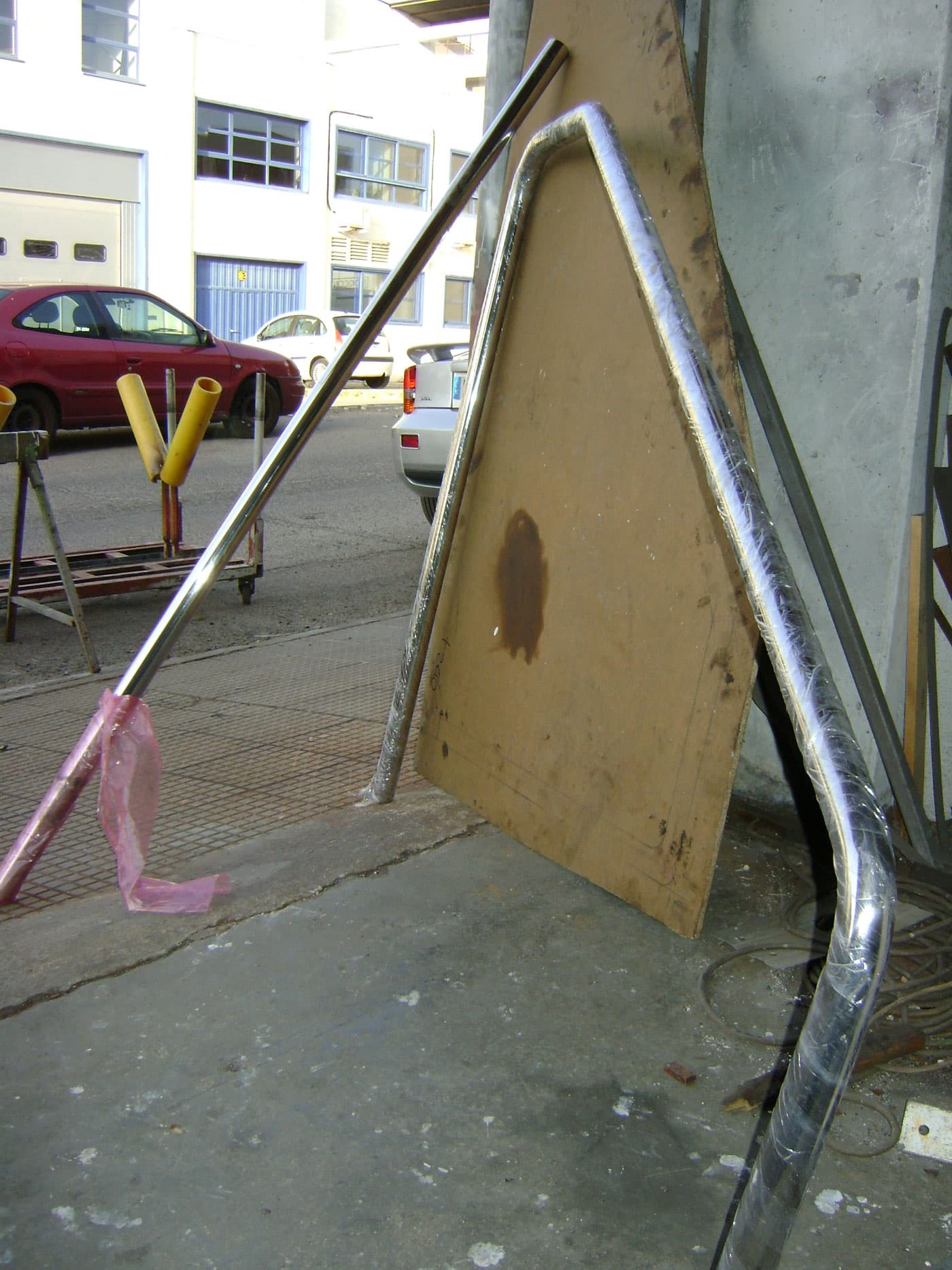 Pasamanos de tubo redondo en acero inoxidable pulido