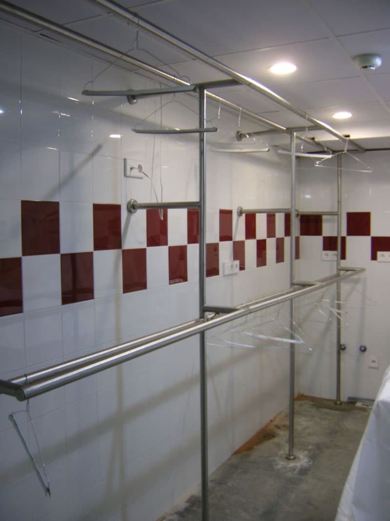 Percheros de inox 304 satinado para el hotel Brach de Gran Vía
